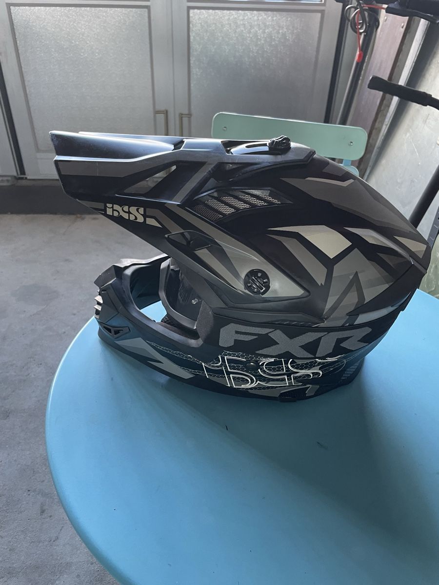 Helme & Visiere: IXS Motocross Helm – Gebraucht aus Leuggern von Diesel01 1