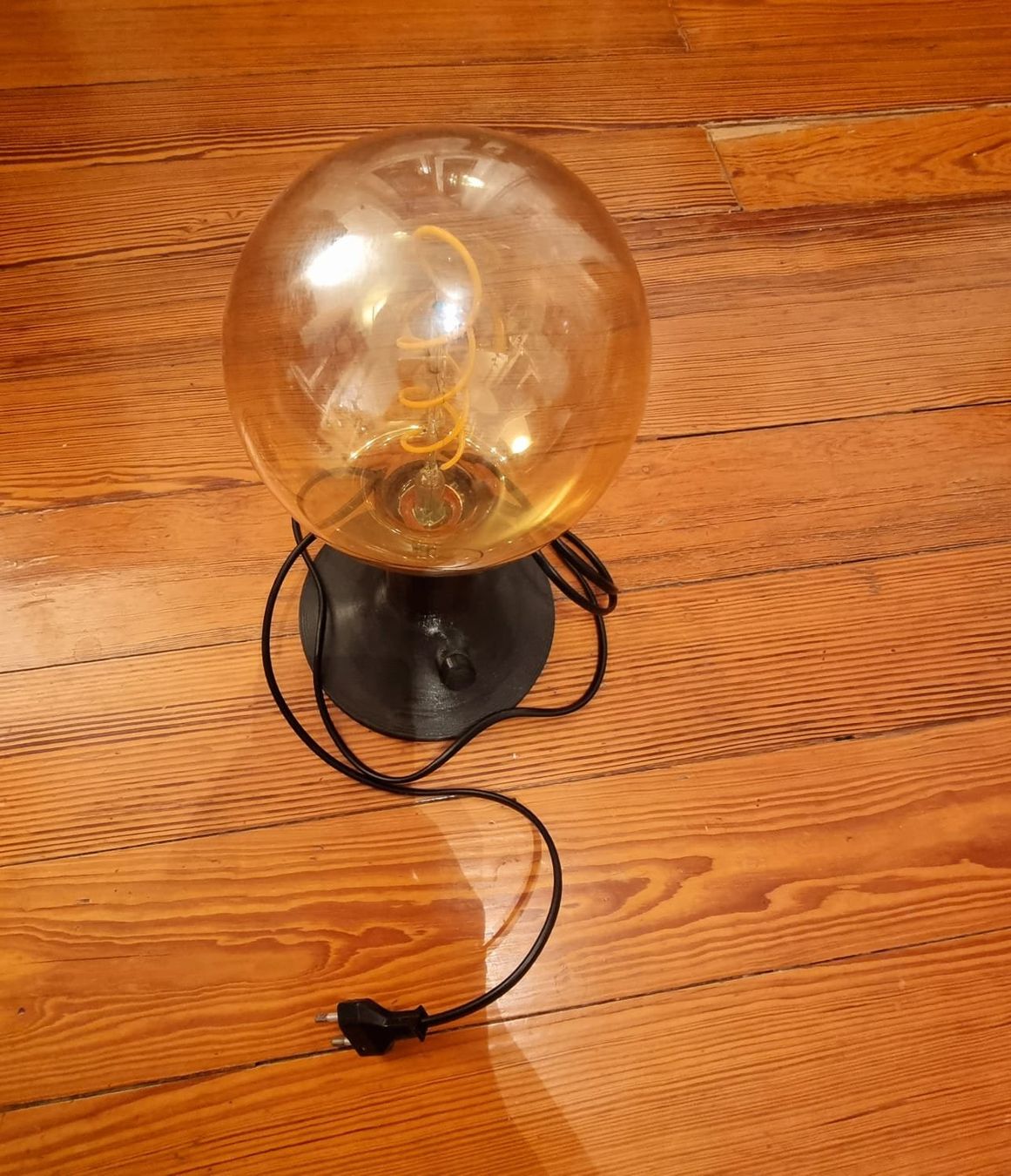 Lampade: Nachttischlampe Kugel – Usato da zürich venduto da tachilina 2