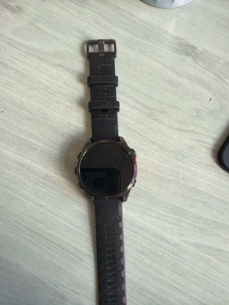 Garmin Smartwatch: Garmin Fenix 8 Amoled – Nuovo (secondo la descrizione) da Homberg b. Thun venduto da kme_ykb7