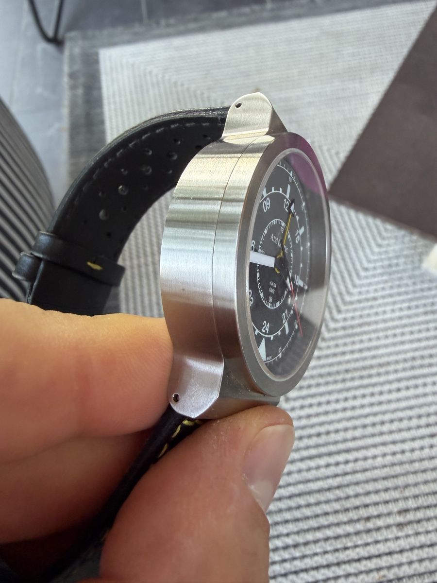Montres: Airnautic Automatic GMT 41.5mm  – D'occasion à Satigny par leo_wh92 2