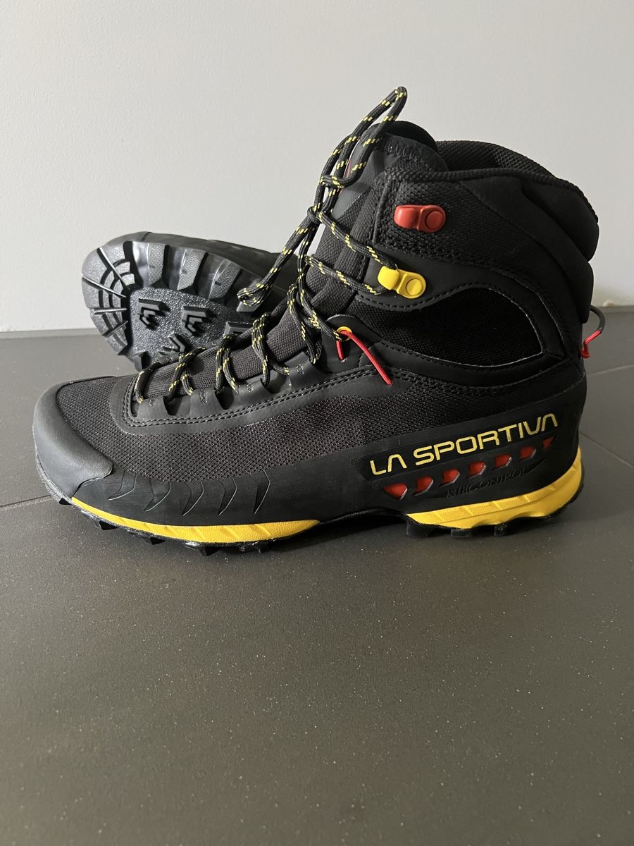 La Sportiva Scarpe da uomo: La Sportiva Wanderschuhe Gr: 44.1/2 – Nuovo e nell'imballaggio originale da Holziken venduto da 181281 1