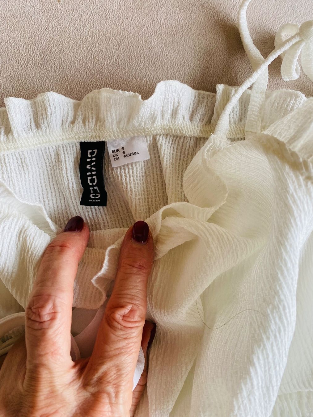 H&M Top: Magnifique Haut S neuf – Nuovo (secondo la descrizione) da Belmont-sur-Lausanne venduto da chu_vxf5 2