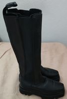 Stiefel schwarz Grösse 36 Gummisohle guter Zustand