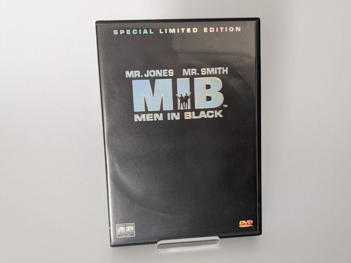 Tutti i DVDs: Men in Black Special Limited Edition – Usato da Ostermundigen venduto da TradeLab