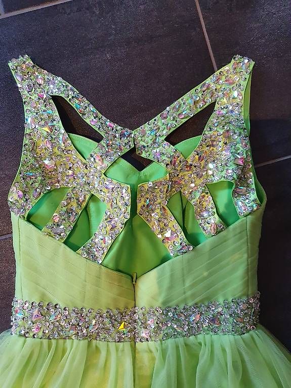 Vestiti: Festkleid grösse 36-38 – Usato da Buhwil venduto da Sindarella02 1