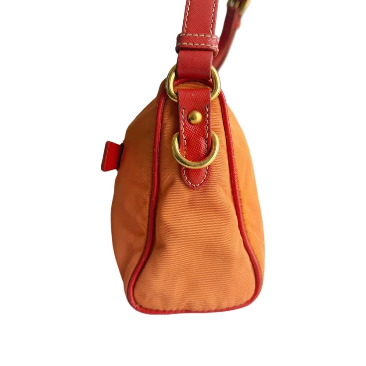 Prada Taschen für Damen: ORIGINAL prada Nylon orange – Gebraucht aus bonstetten von Morellee 2