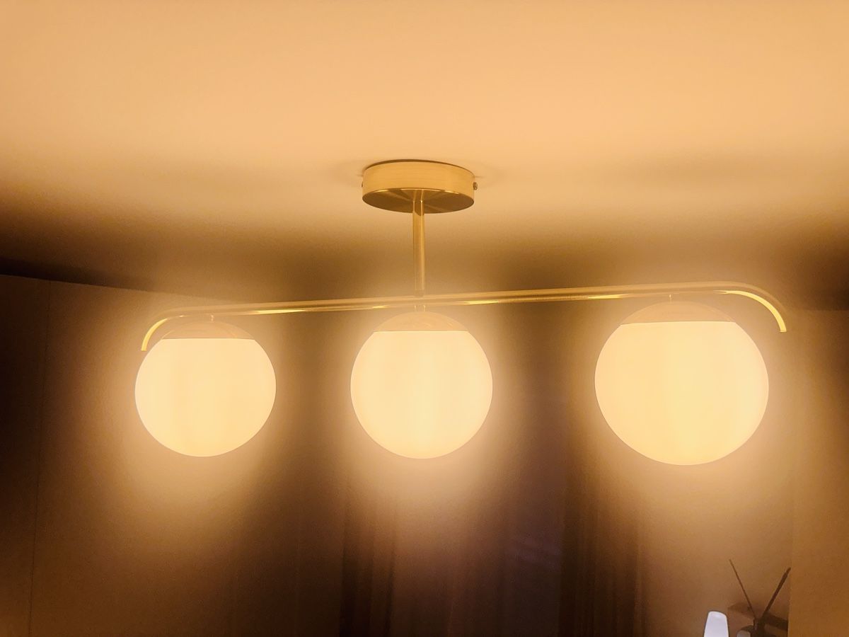 Lampadari & plafoniere: Retro Deckenlampe mit 3 Glaskugeln, Top Zustand! – Usato da Ehrikon venduto da mar_m7vm 5