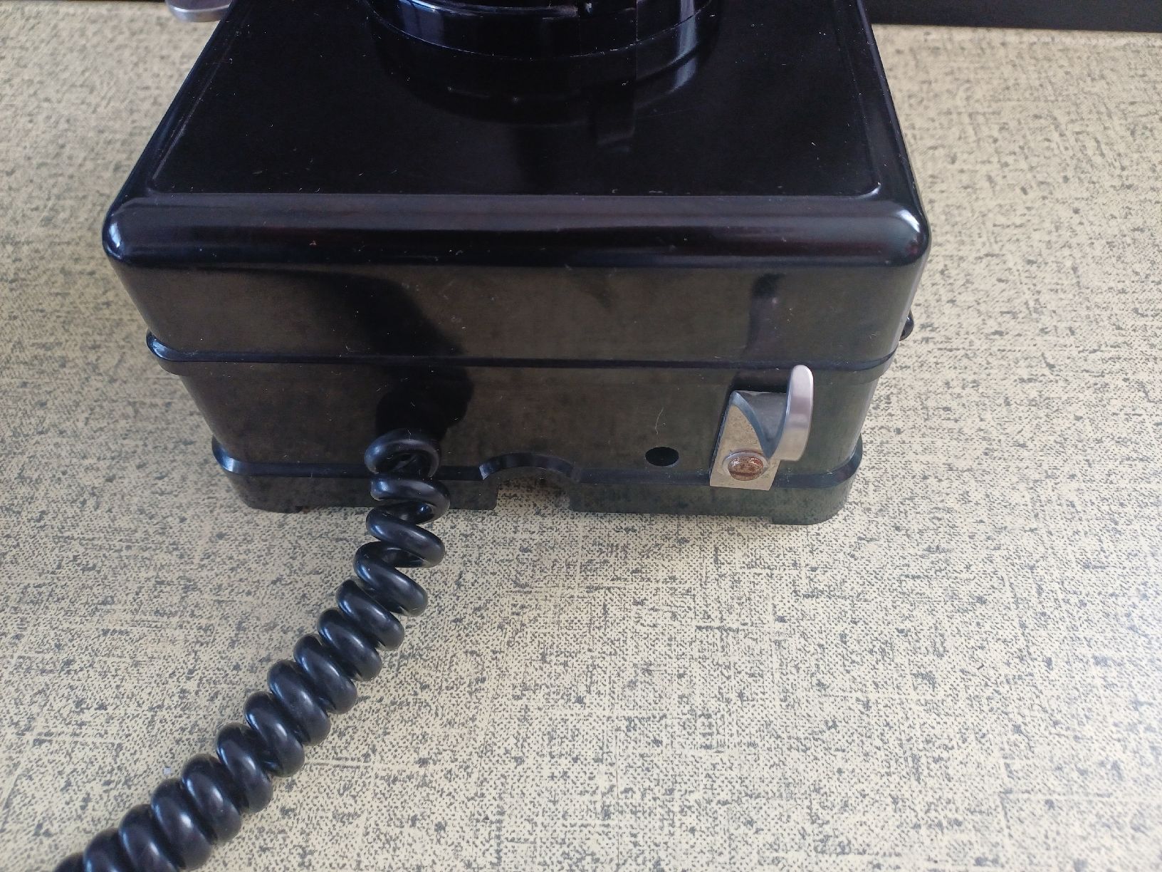 Telefoni: Wandtelefon Bakelit schwarz  – Usato da Ebersecken venduto da Napf08 3