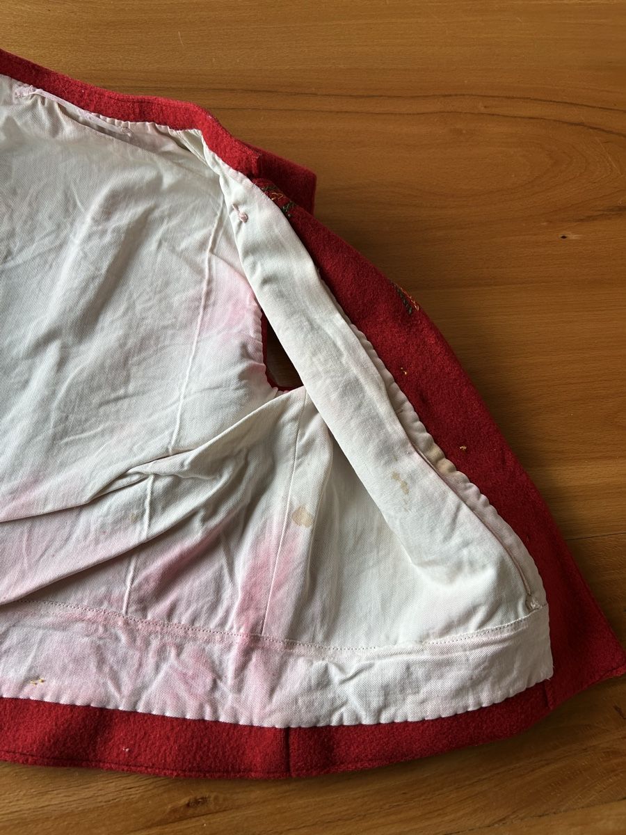 Altro abbigliamento per bambino: Appenzeller Brusttuch klein  – Usato da Urnäsch venduto da montags-lager 5