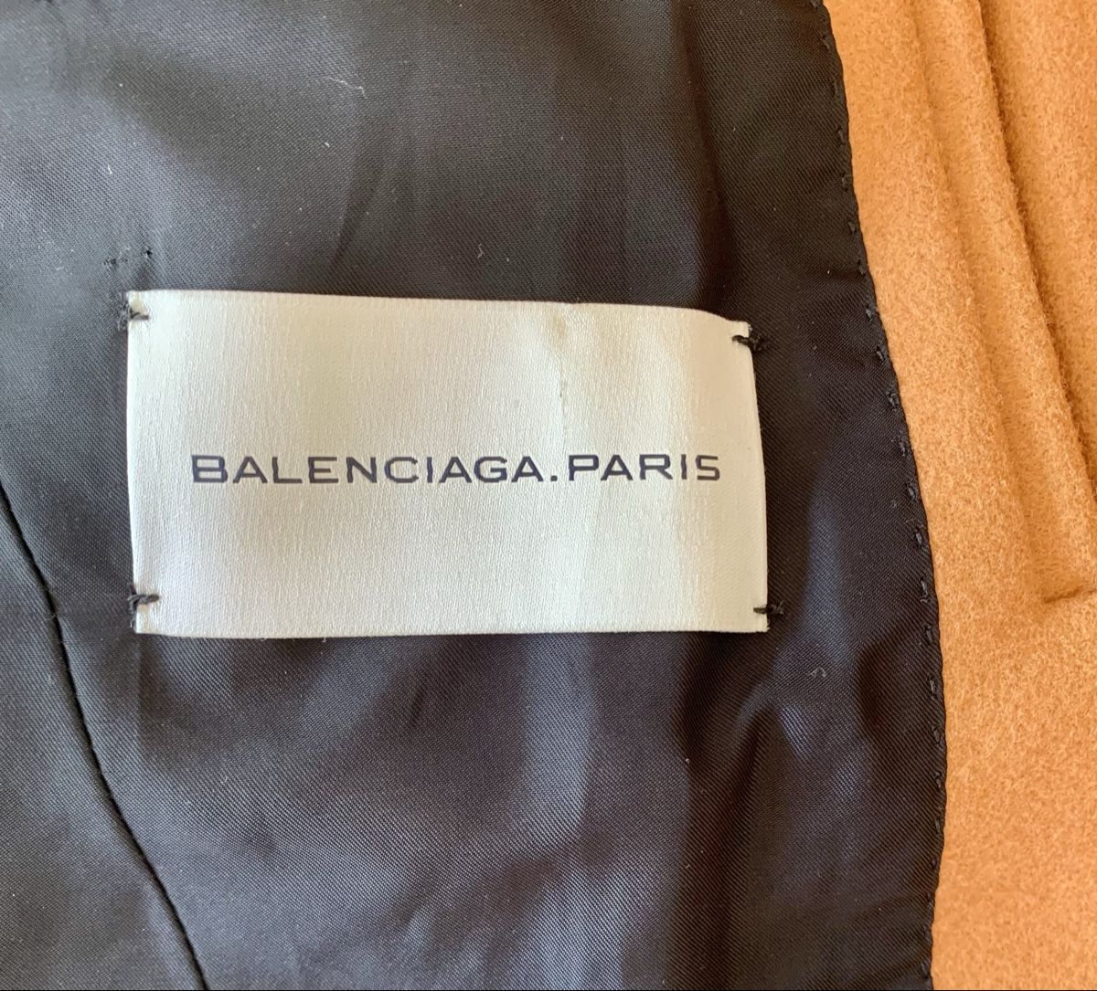 Balenciaga Cappotti: Balenciaga Mantel – Usato da Zürich venduto da nin_t96q 1
