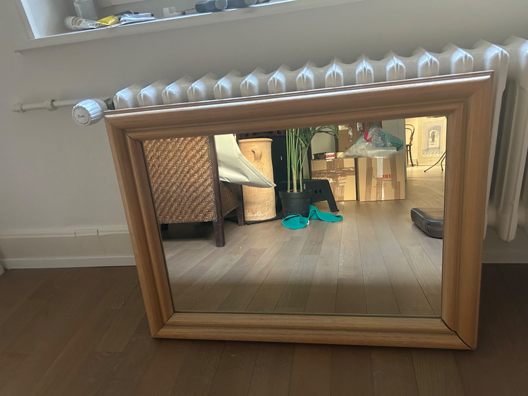Specchi: Miroir avec cadre en bois – Usato da Lausanne venduto da har_5gv8