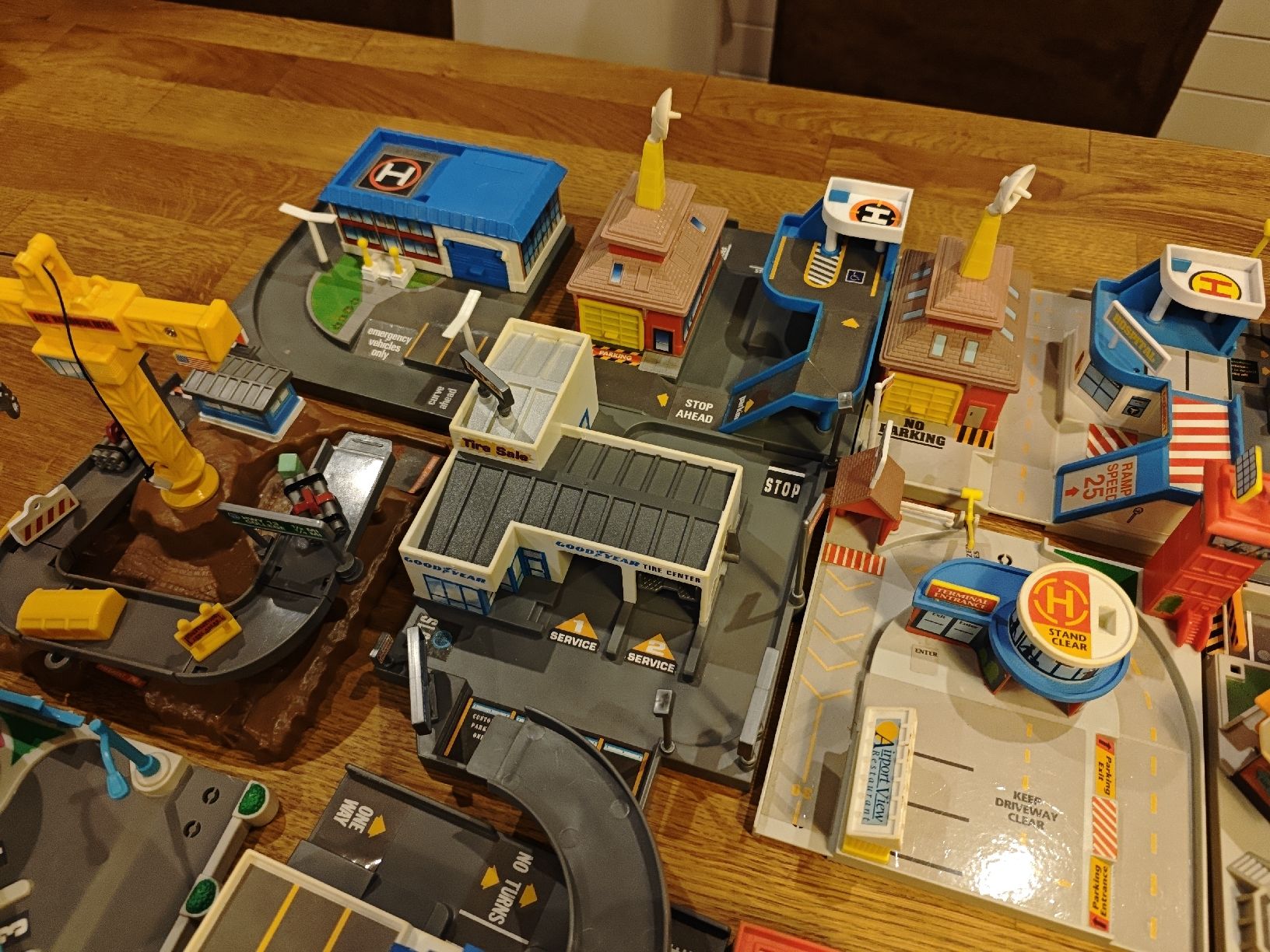 Micro Machines Giocattoli: Micro Machines Hiways & Byways – Usato da Wittenbach venduto da stefange 2
