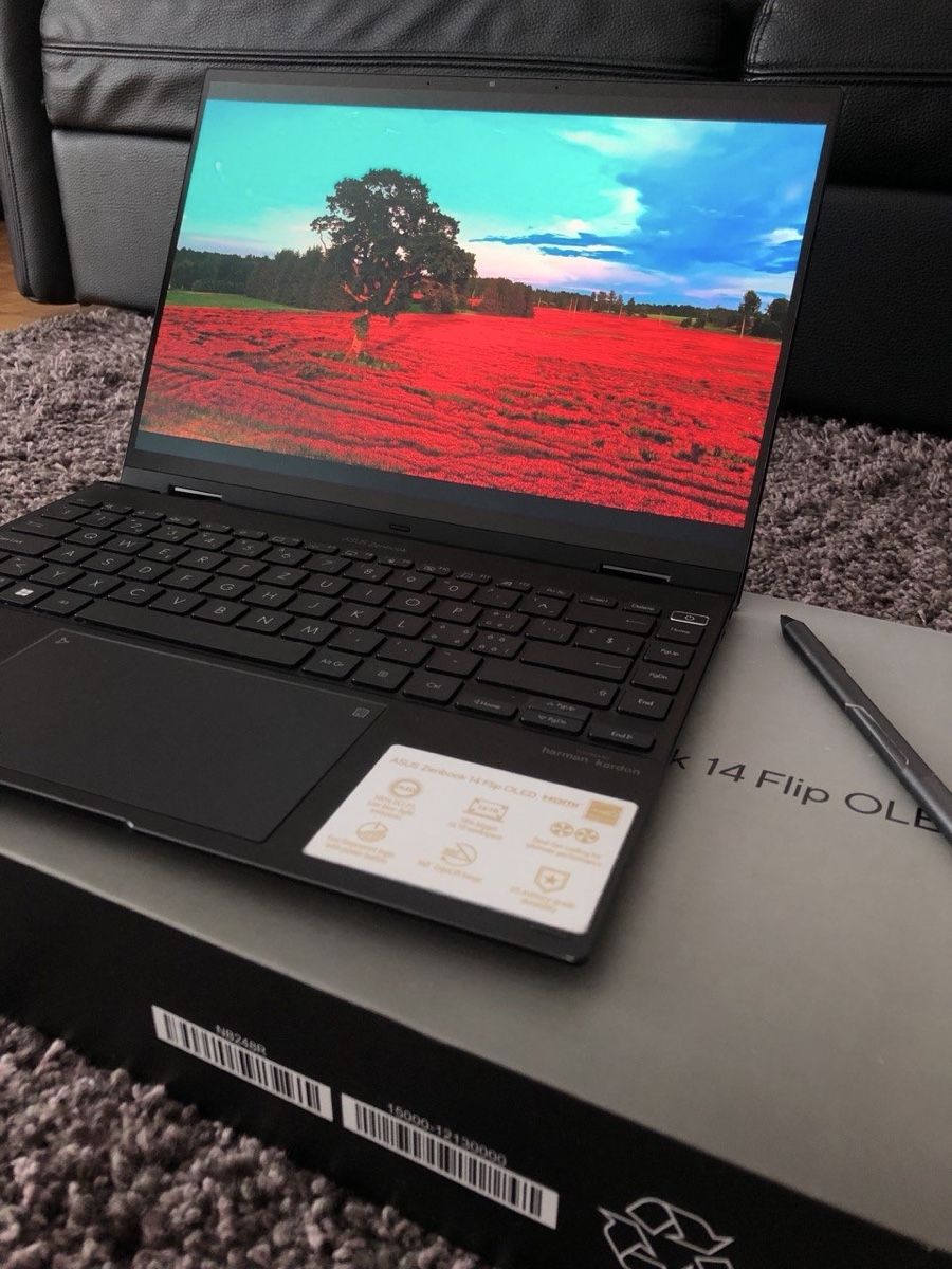 Asus Notebook: ASUS Zenbook 14 OLED  – Nuovo (secondo la descrizione) da Gossau SG venduto da NUMOPOL 2