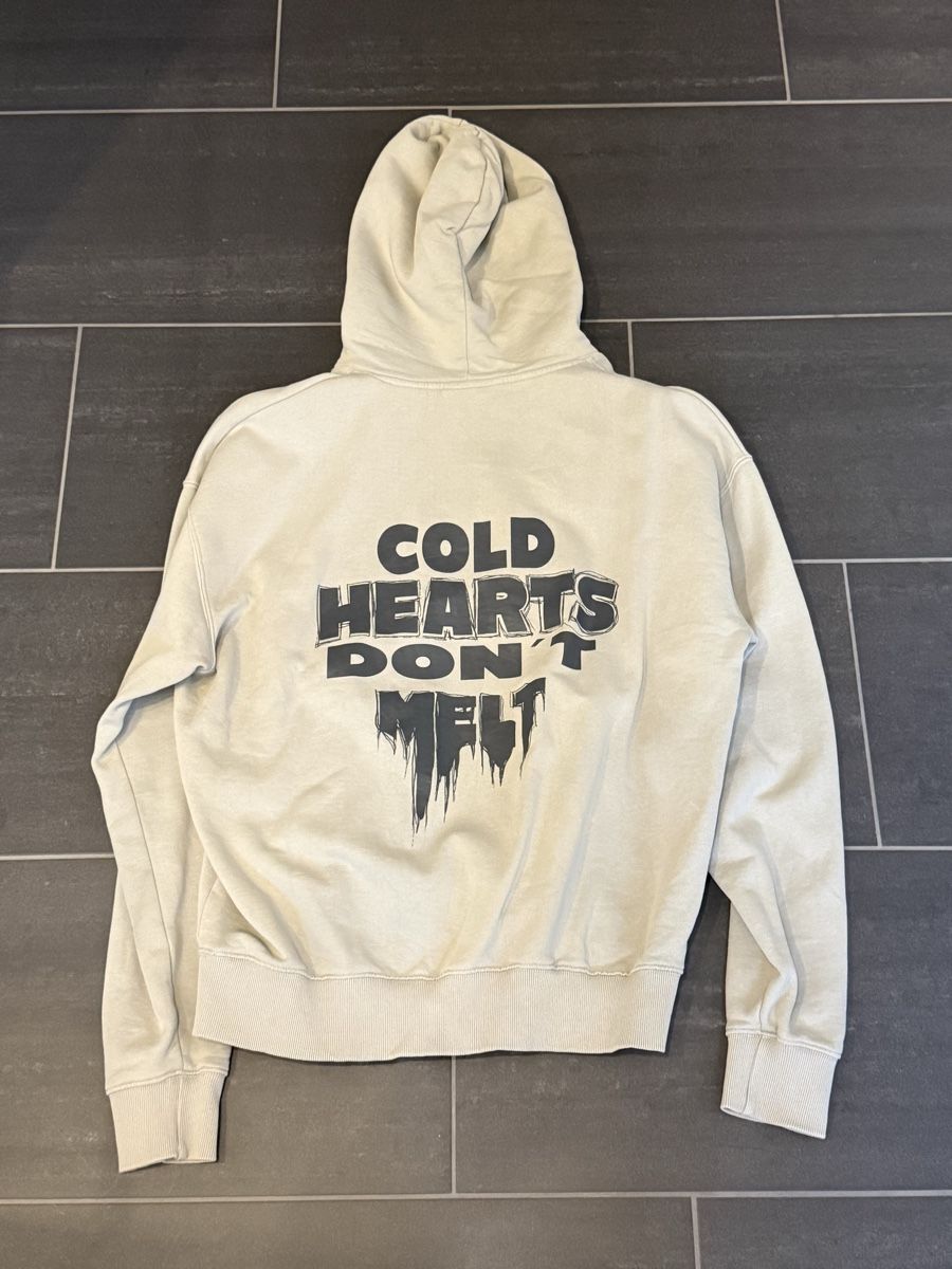 Pegador Pullover & Sweatshirts: Pegador Hoodie "Cold Hearts" Grösse M – Gebraucht aus Oberlunkhofen von max_8lsv 1