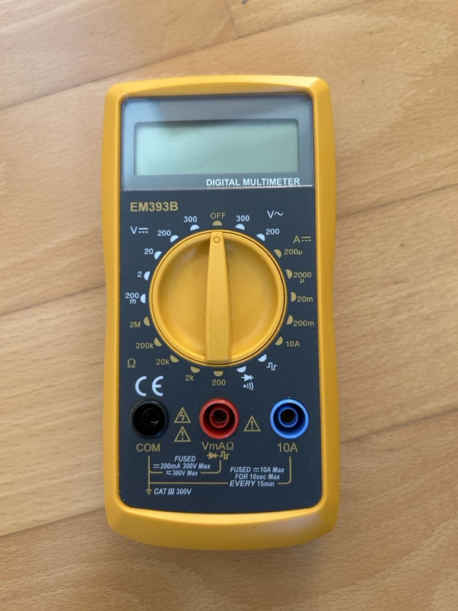 Messen: Defekt Digital Multimeter EM3082 gelb – Defekt aus Winterthur von Iron_Horst 1