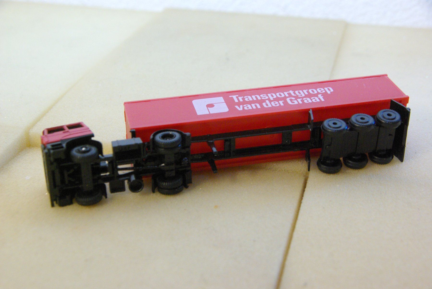 Modellini d'auto: DAF 3300 Sattelzug von efsi Holland – Usato da Herisau venduto da Cevianer1844 4