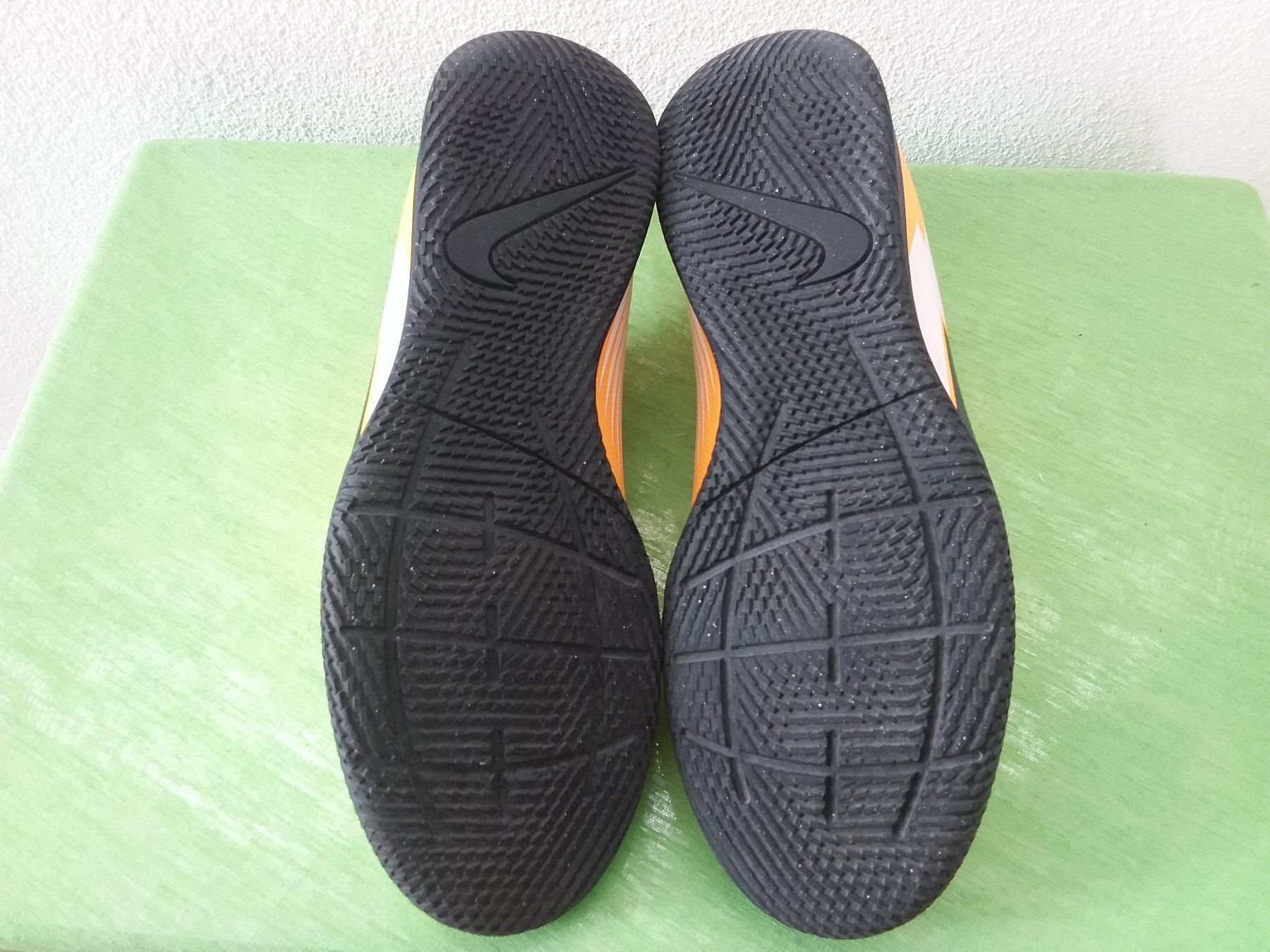 Nike Scarpe da uomo: NIKE Mercurial, Gr US 8 / 39 – Usato da Uitikon Waldegg venduto da Risibisi7 3