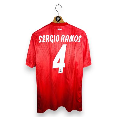 Original 2018-19 Real Madrid Third Trikot Sergio Ramos