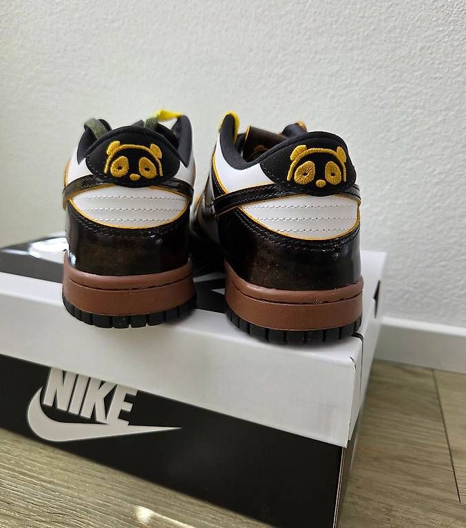 Scarpe da uomo: Nike Dunk Low SE Panda – Nuovo e nell'imballaggio originale da Amriswil venduto da Monika1117 3