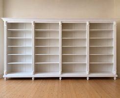 Regal / offener Schrank weiss vierteilig Zustand sehr gut