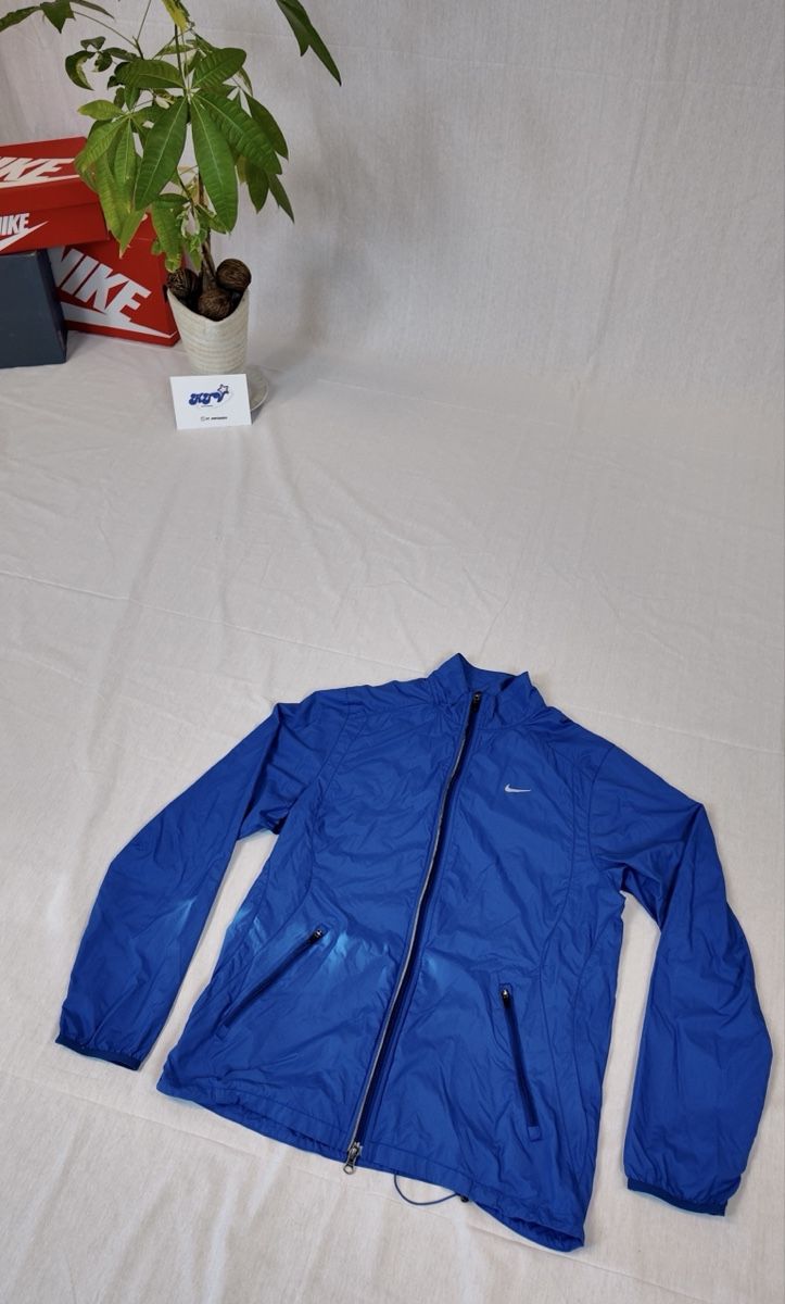 Nike Giacche: Nike Jacke in blau – Nuovo (secondo la descrizione) da Lindau venduto da KT_Vintage 2