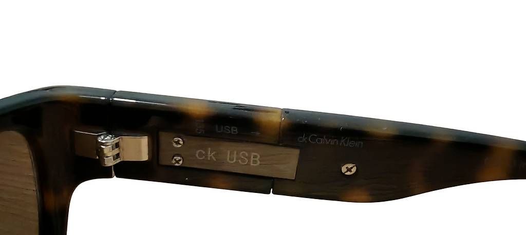 Occhiali & Lenti: Moderne Calvin Klein Sonnenbrille mit integriertem USB – Usato da Kaltbrunn venduto da Andu_ril 1