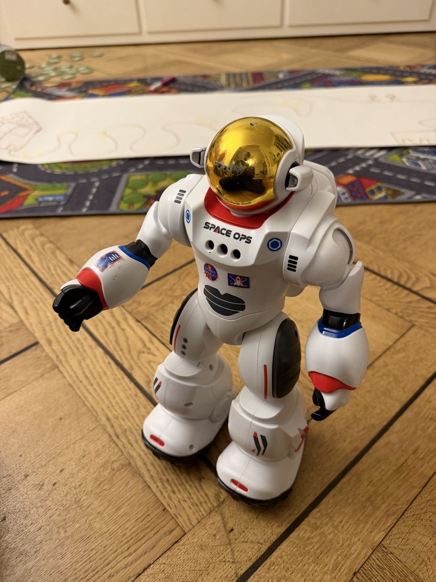 Giocattoli: Charlie thé Astronaut - remote control & programming toy Us – Usato da Genève venduto da orp_bl55 3