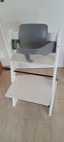 Stokke Tripp Trapp Kinderhochstuhl Weiss Babyset grau 