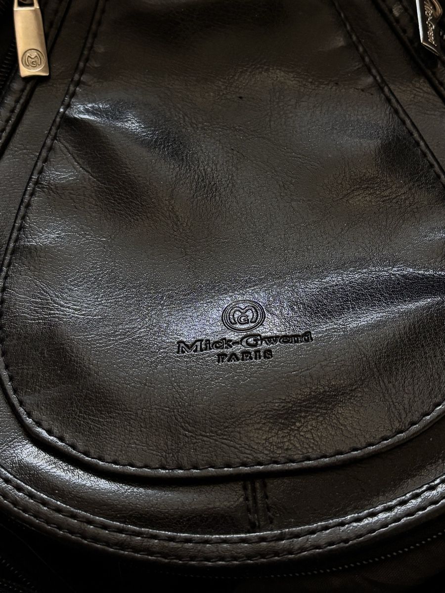 Rucksäcke: Black Backpack Mick Gourd Paris good condition – Gebraucht aus La Chaux-de-Fonds von joa_jk5g 1
