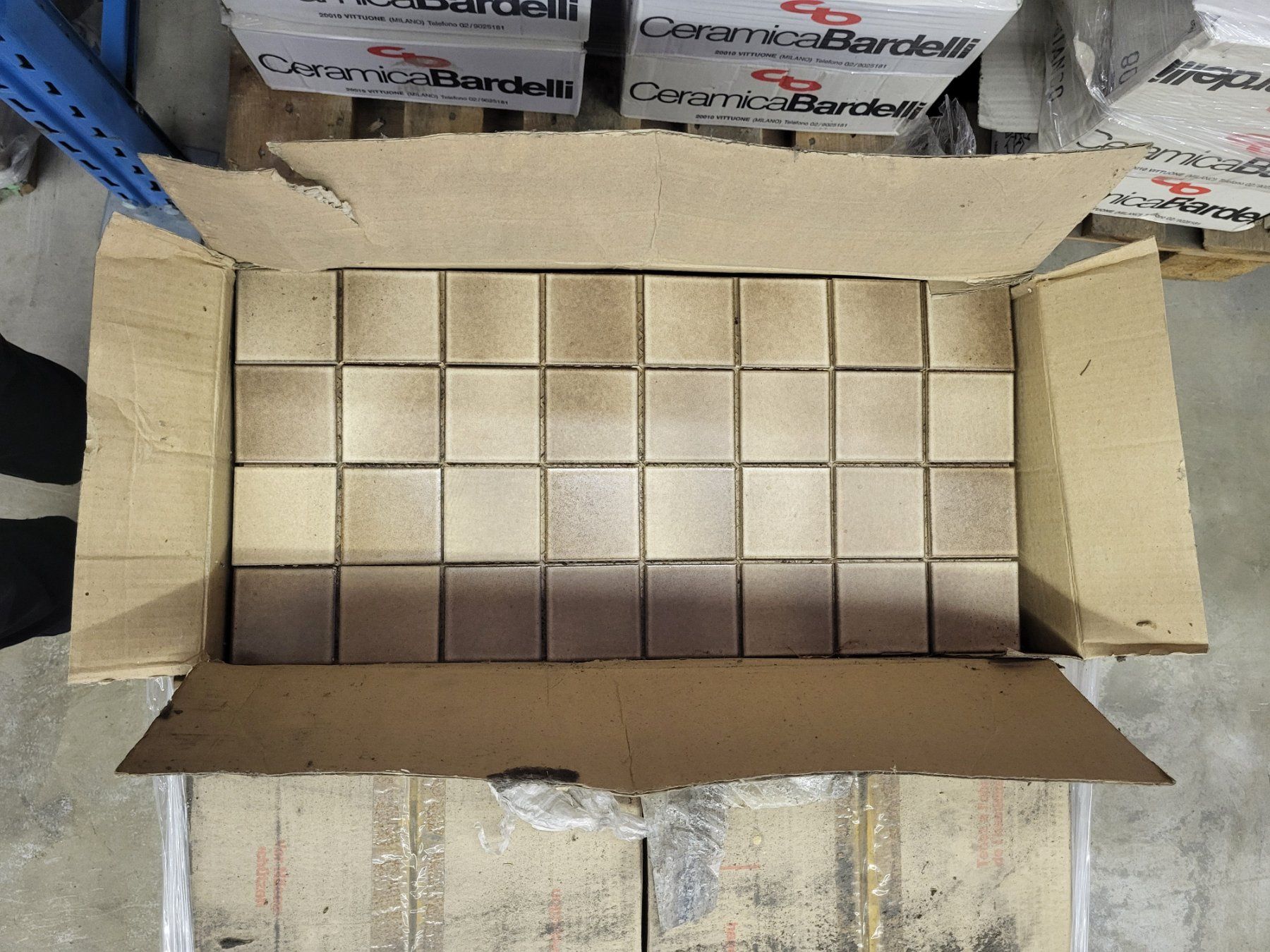 Rivestimenti per pavimenti: Mosaik-Plättli 7.5 x 7.5 cm – Nuovo e nell'imballaggio originale da Diessenhofen venduto da Osio