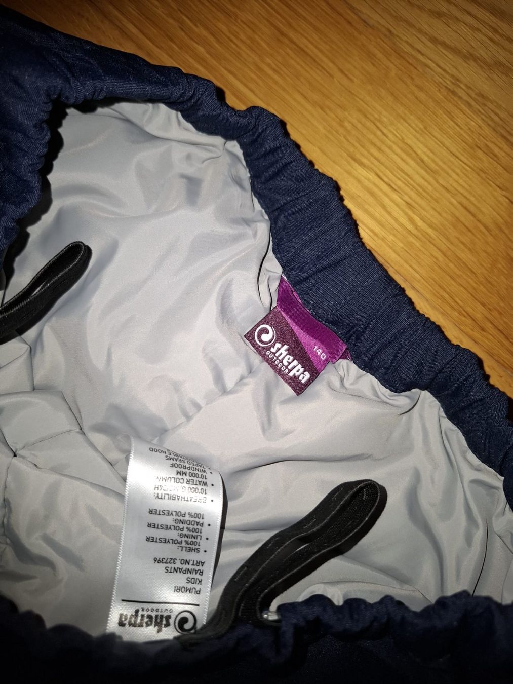 Sherpa Pantaloni: Sherpa  Winterhose Gr.140 Neu – Usato da Sursee venduto da Ventiduese 2