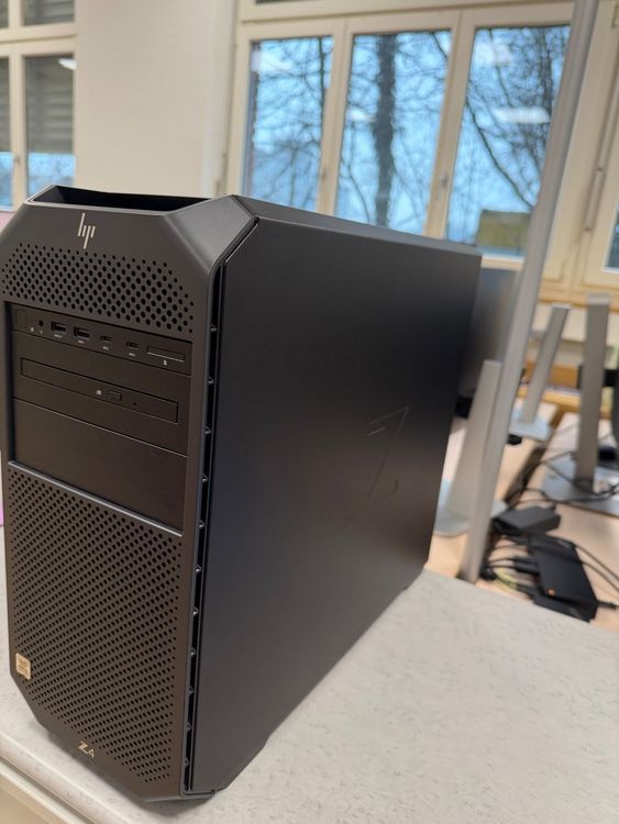 Workstation HP Z4 G4 Ricondizionata - I9-10900X 3.7GHz, 64GB RAM, 512GB NVMe, Quadro P4000, Win11 Pro