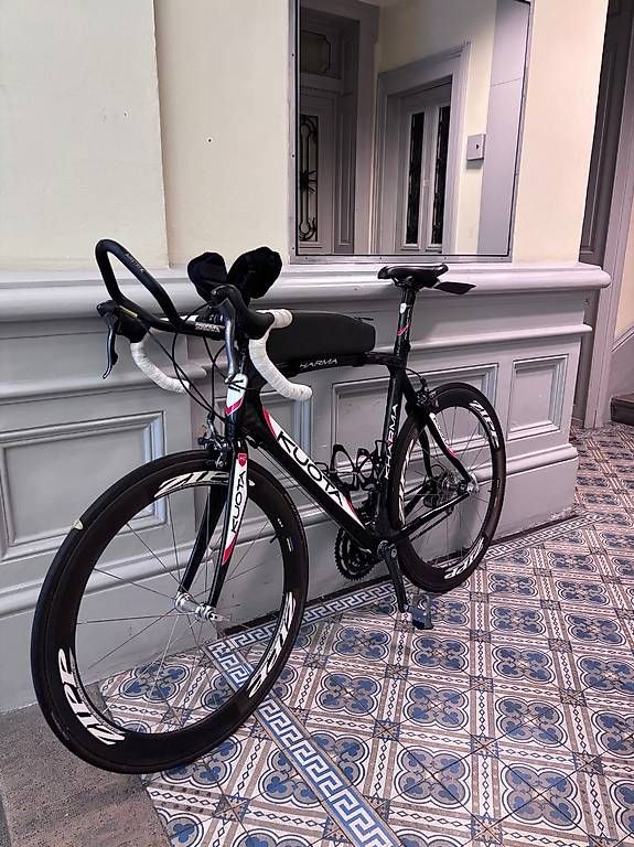 Zipp Pneus & Kompletträder: Roues ZIPP 404 - 100% carbon, très peu utilisées – Gebraucht aus Lausanne von ivo_n56h 1