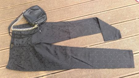 Pantalon noir baroque LULUMARY, taille M (84cm)