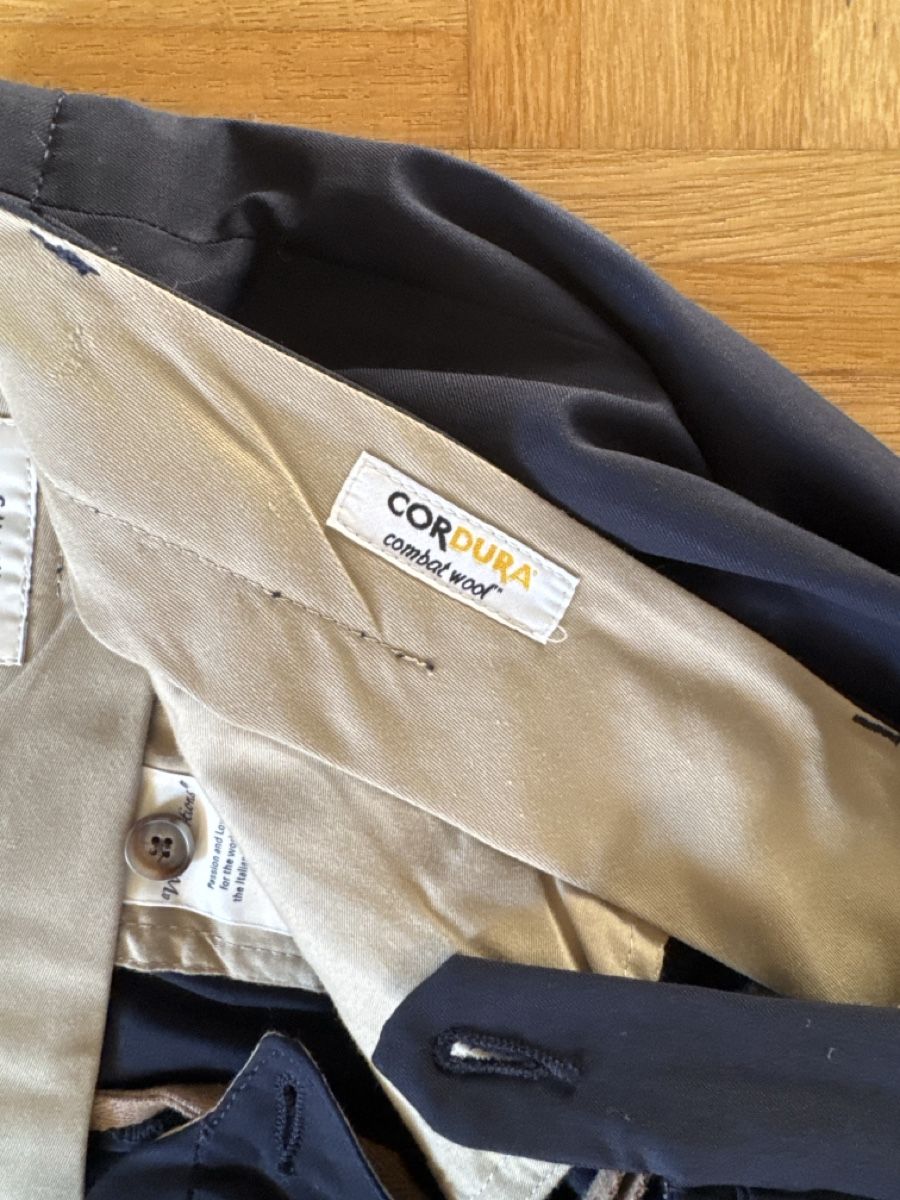 Pantaloni: STOFFHOSE VON MYTHS – Usato da Jona venduto da salinas10 2