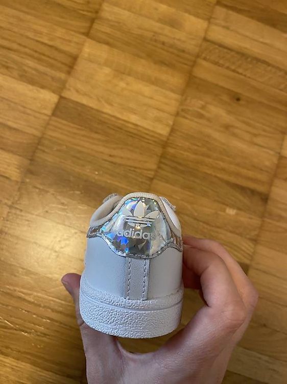 Scarpe per ragazzi: Adidas Schuhe Gr. 21 - NEU – Usato da Eschenbach SG venduto da nicolisaurus 1