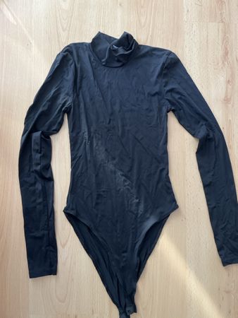 Zara body schwarz grösse S