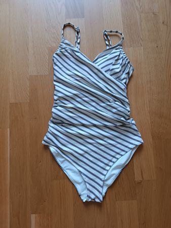 Badeanzug gestreift, Grösse XS