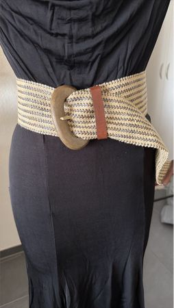 Vintage Woven Belt with Wood Buckle - Boho Chic Style