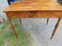 alter Holz Beistelltisch mit Schublade, gedrechselten Beinen