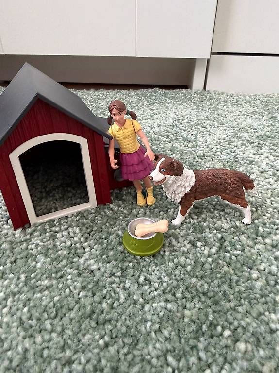 Giocattoli: Schleich Hundehütte  – Usato da Steinach venduto da Susansung 1