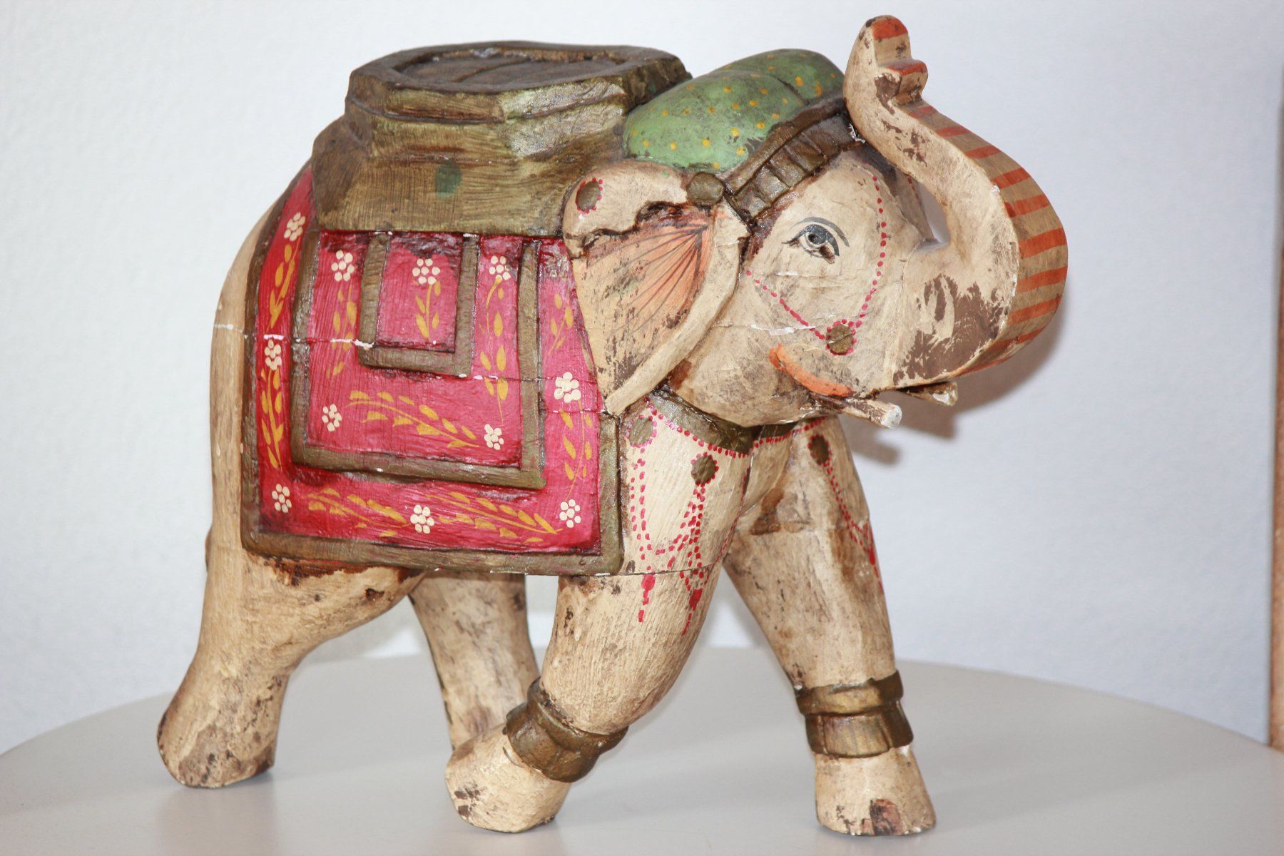 Sculture & Statue: Holz-Elefant aus Indien, weiss – Usato da Wichtrach venduto da LuckyLuke69 5