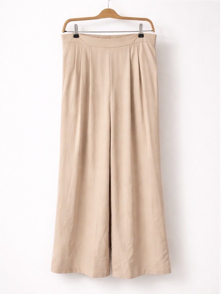 Pantaloni: Beige Stoffhose I Gr. 40 – Nuovo (secondo la descrizione) da Kloten venduto da lga_zy7n