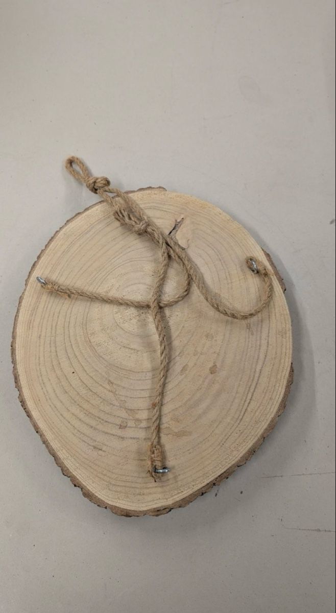 Articoli in legno: Holzscheibe zum Aufhängen – Usato da Menziken venduto da sense83 2