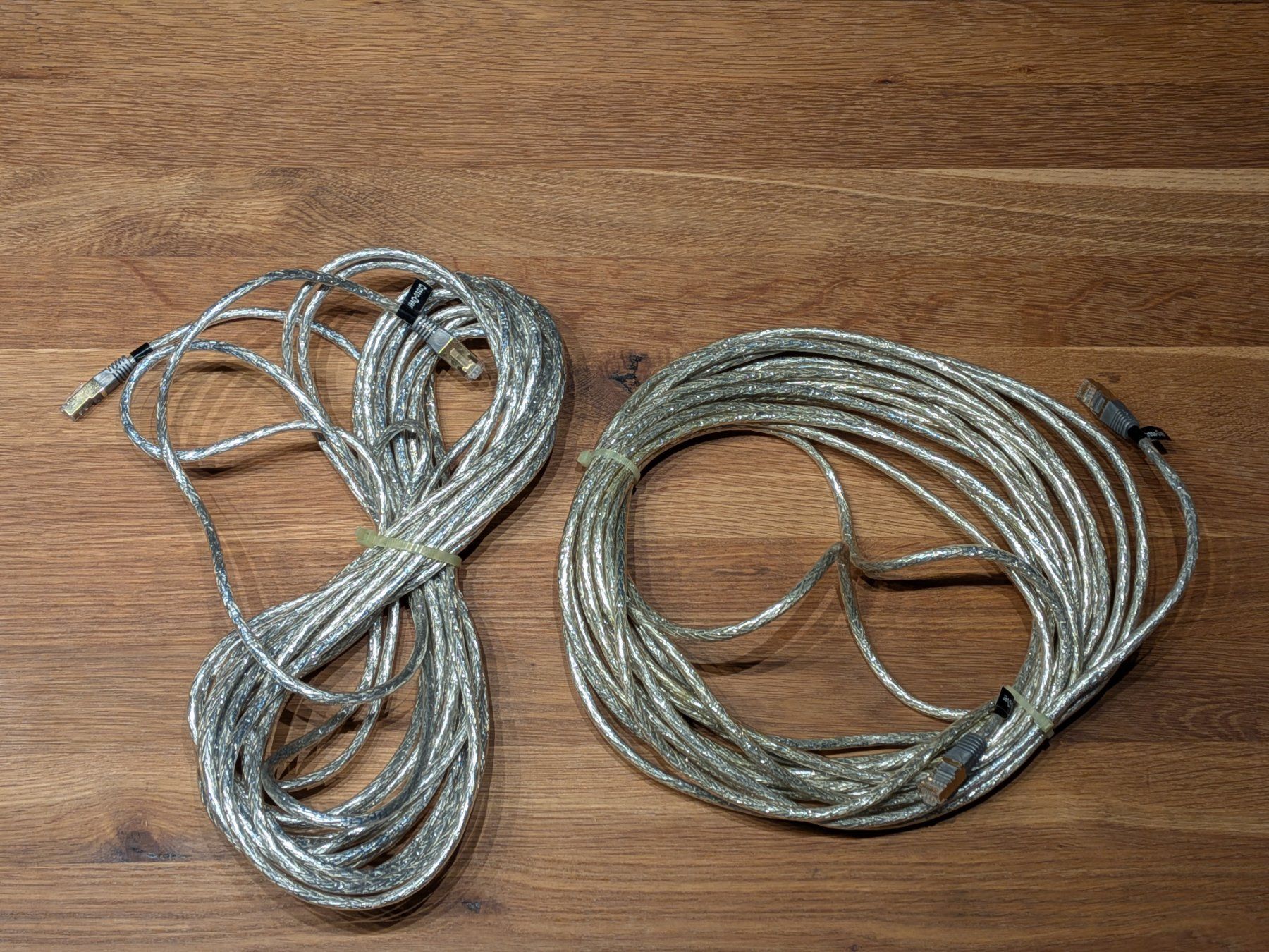 Cavi: 2x 10m Ethernet-Kabel Crossover (RJ45) – Usato da Zürich venduto da schnifel