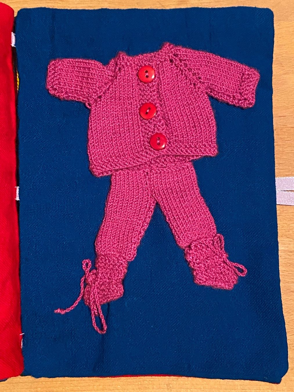 Libri: Bilderbuch textil wunderschöne Handarbeit – Usato da Gerlikon venduto da jabadabadu 7
