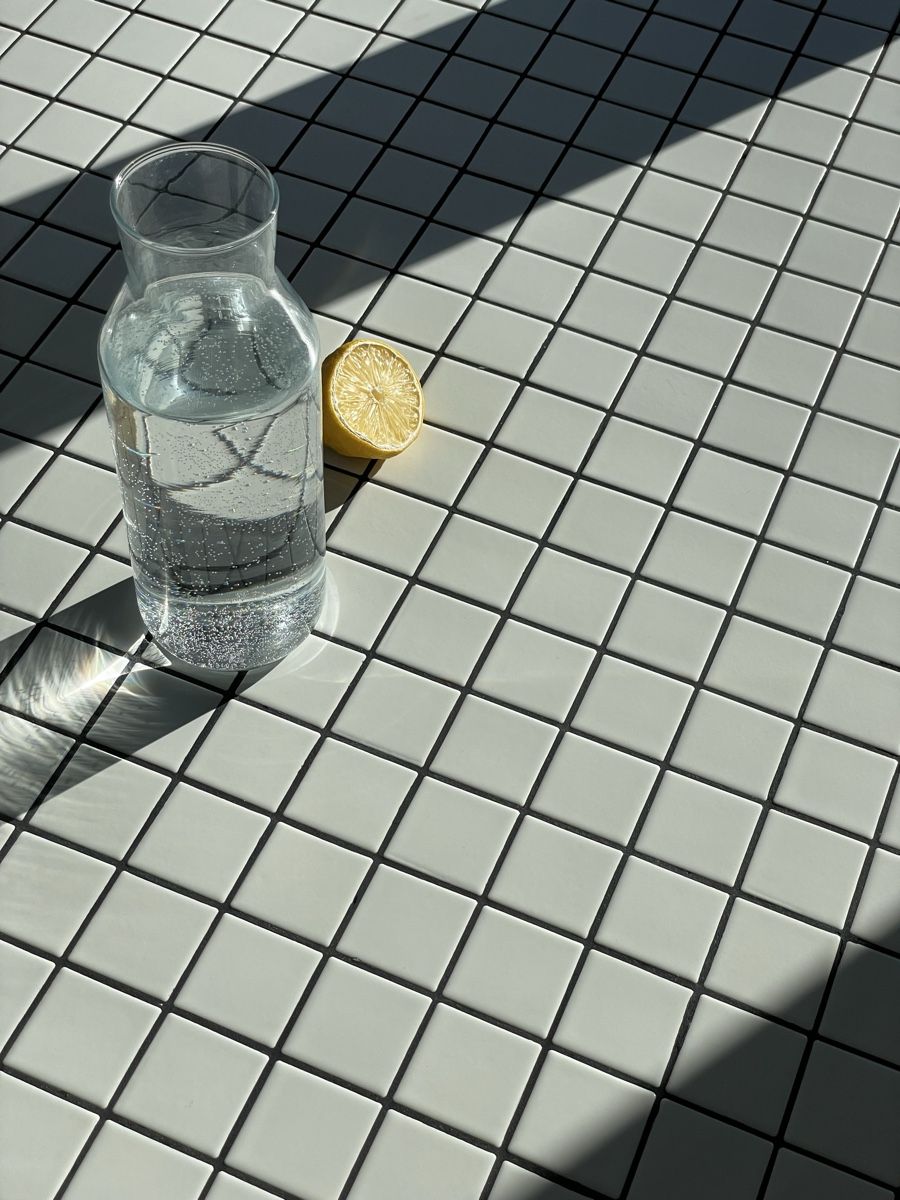 Tavoli: Asthetisch tiled esstisch 160x77x90 – Usato da Aesch ZH venduto da fus_v2qv