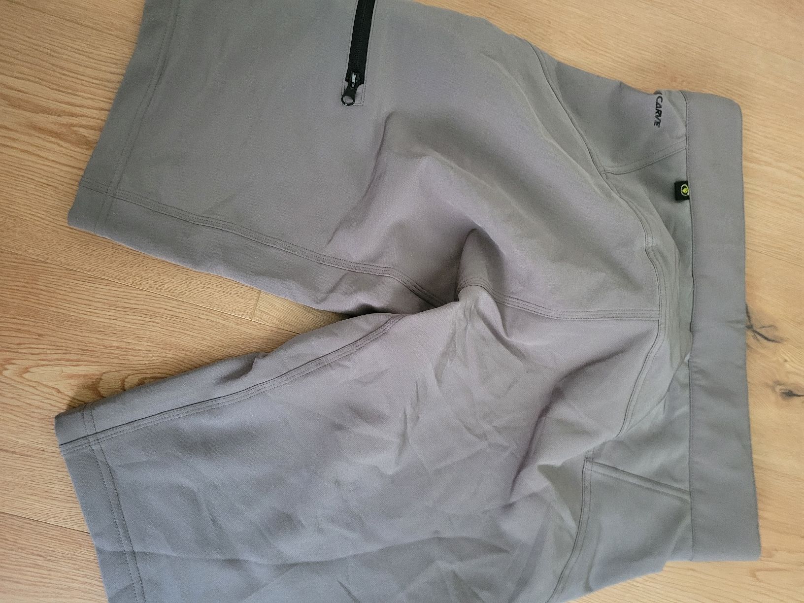 IXS Pantaloni: IXS CARVE EVO Mtb shorts, Size S, Grey – Nuovo (secondo la descrizione) da Zürich venduto da Loboso 4