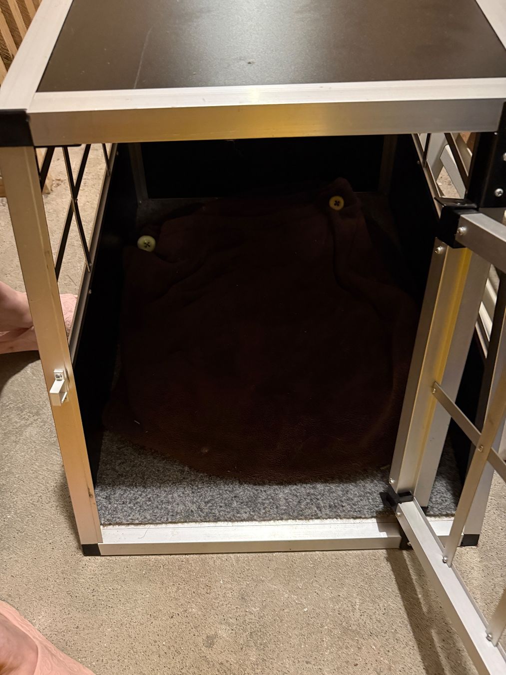 Cages, transport & sécurité: Hundebox – D'occasion à Altishofen par UrsulaP0102 1