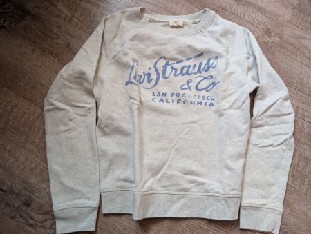 Levis sweater Levi's